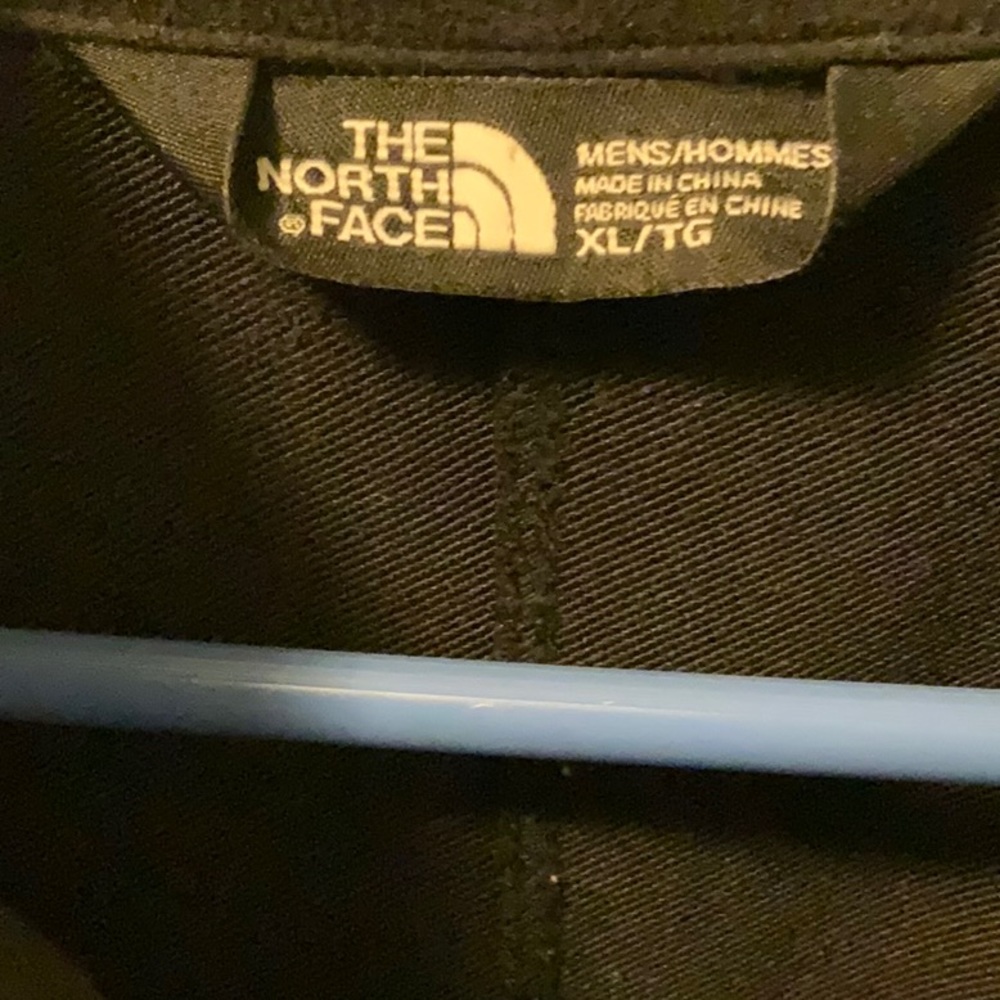 North face jacket - Picture 2 of 3